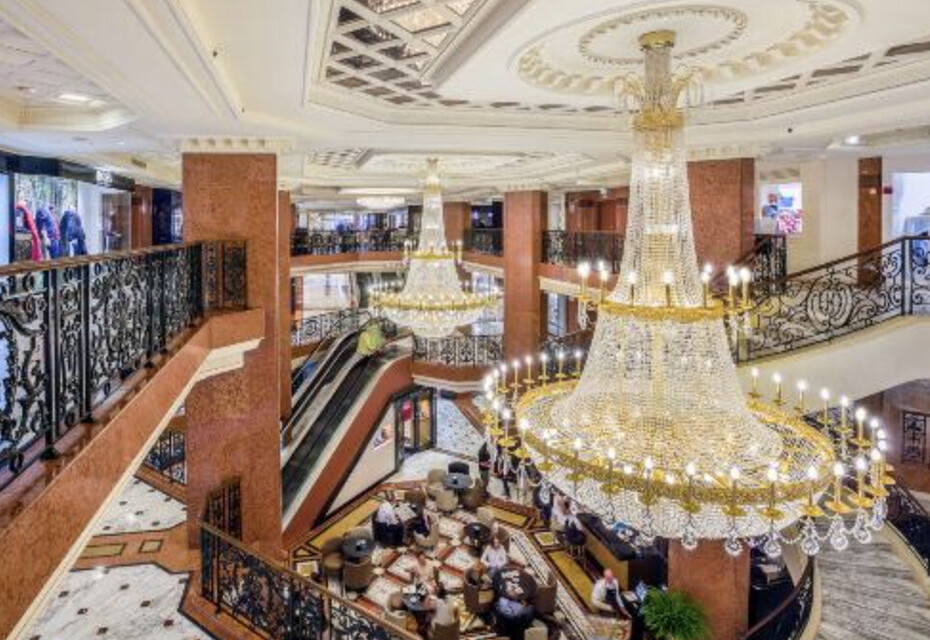 Bar-restaurant at Metropole
